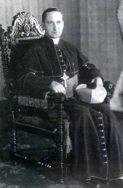 Mgr Courchesne