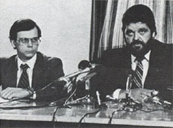 Rémi Smith et Léo Robert, dirigeants de la Société Franco-Manitobaine.