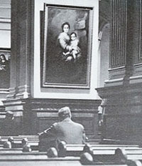 À la basilique de Québec, assistant à la messe du matin.
